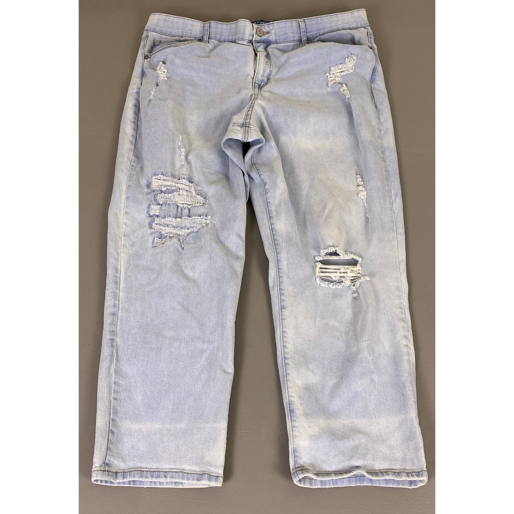 Terra & Sky Jeans Women's Plus Size 20W Boyfriend Light Wash‎ Distressed Denim